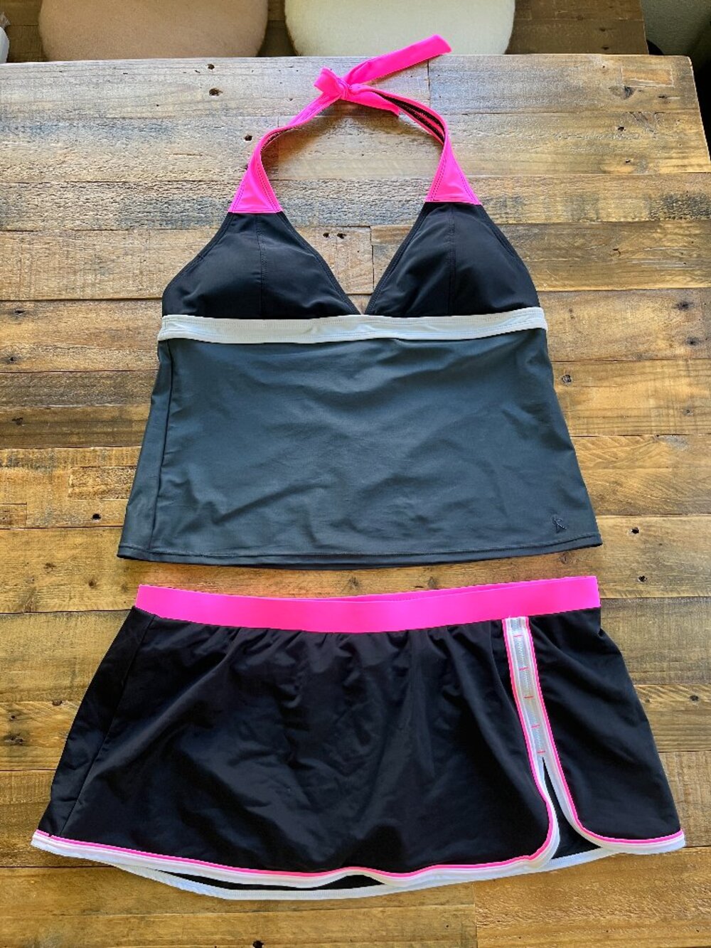 NWOT Danskin Now Halter Tank and Swim Skirt Set XL